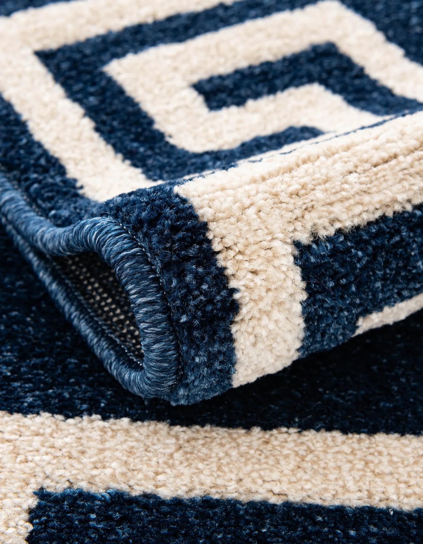 Navy and Ivory Boarder Rug 6 x 8