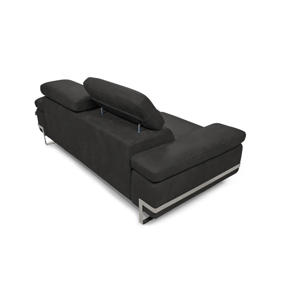 Amanda Italian Loveseat