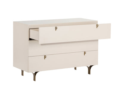 Celine Dresser