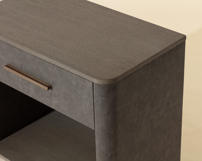 Altman Nightstand