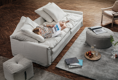 Sake Sectional Sofa