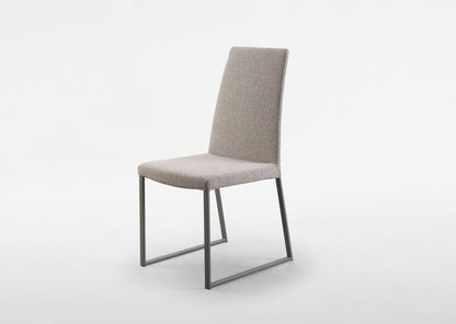 Curvo Dining Chair