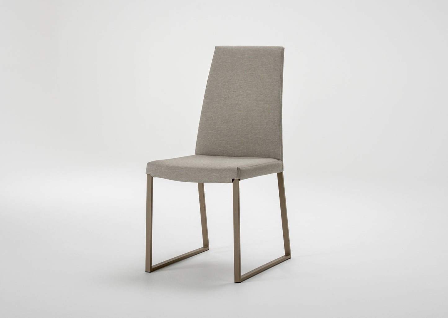 Curvo Dining Chair