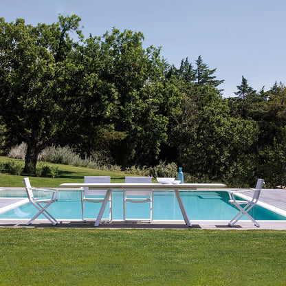 Italian Garden Outdoor Dining Tables Dasy EXT DT MGRY