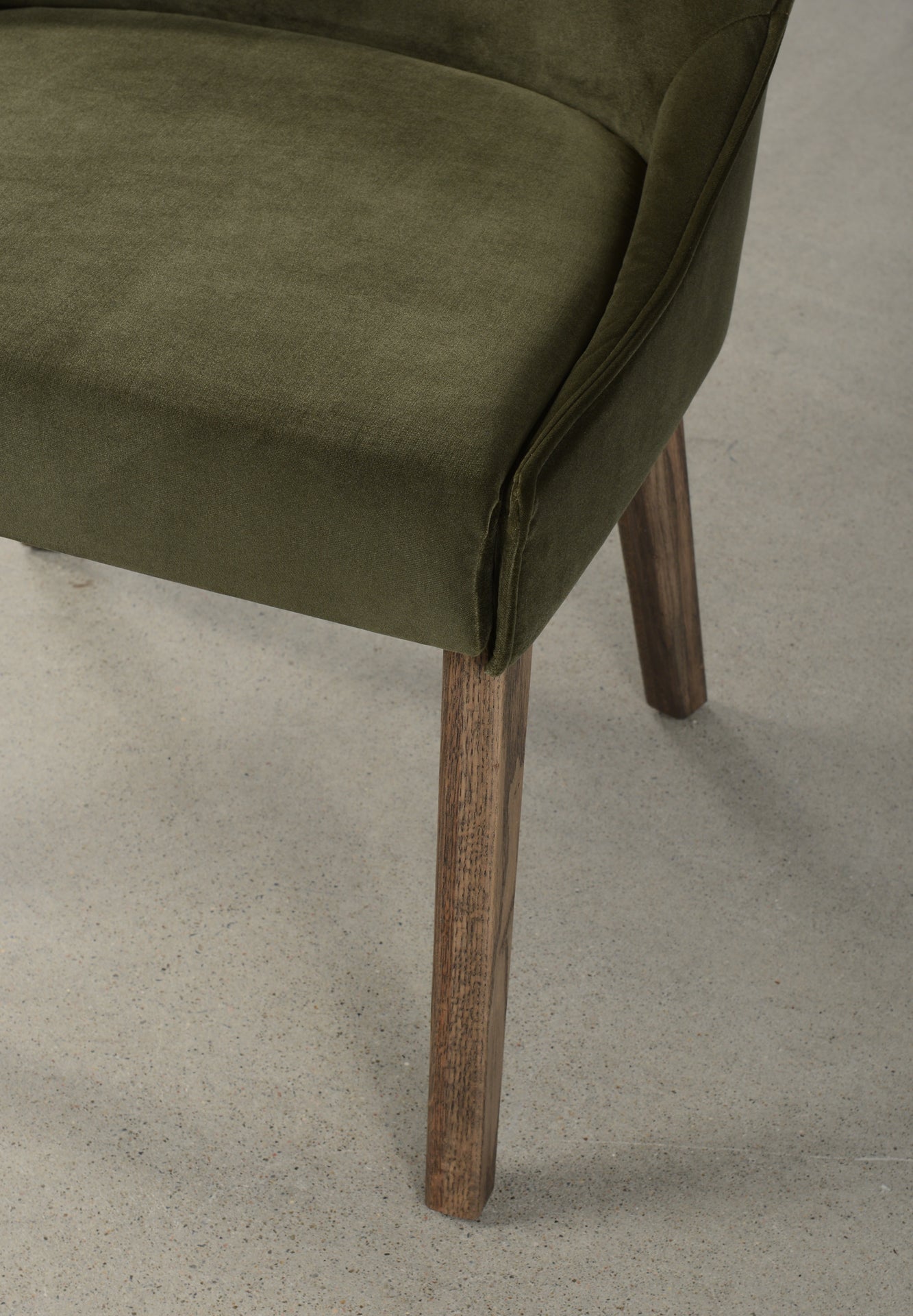 Sara I Plus Dining Chair