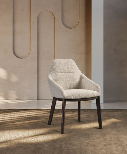 Flow L Dining Chair