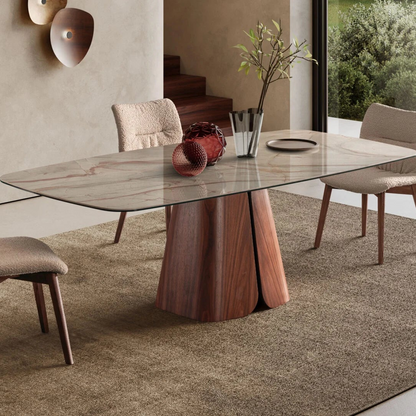 Bacio Dining Table