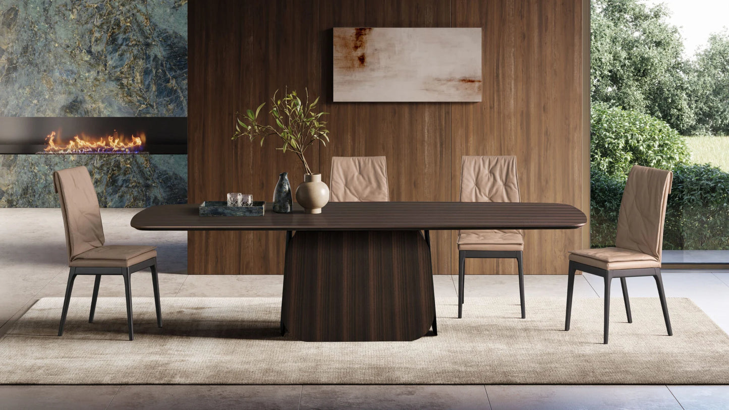Cubo Dining Table