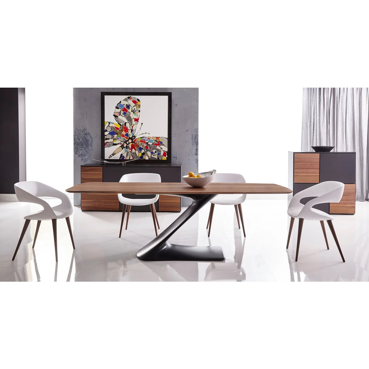 Zeta Dining Table